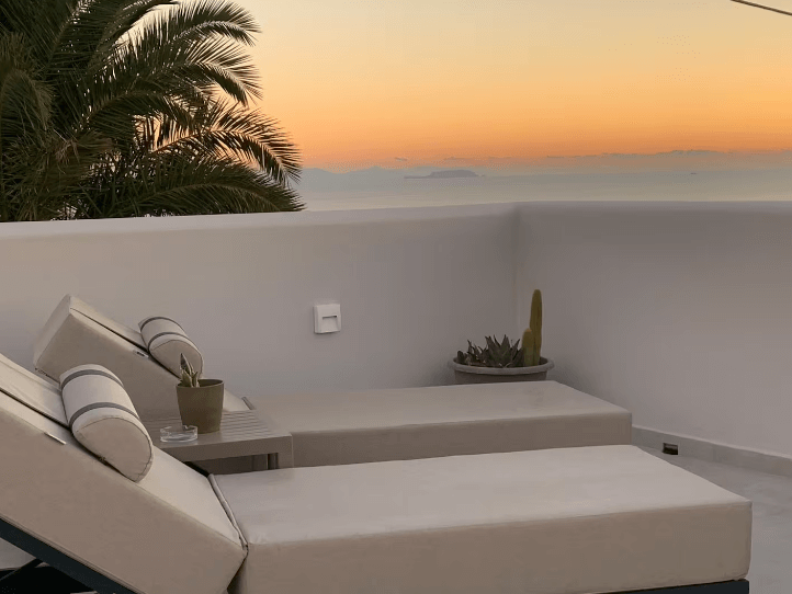 Island Life Services |  Διαχείριση Τουριστικών Ακινήτων και Βιλών σε Κρήτη και Σαντορίνη