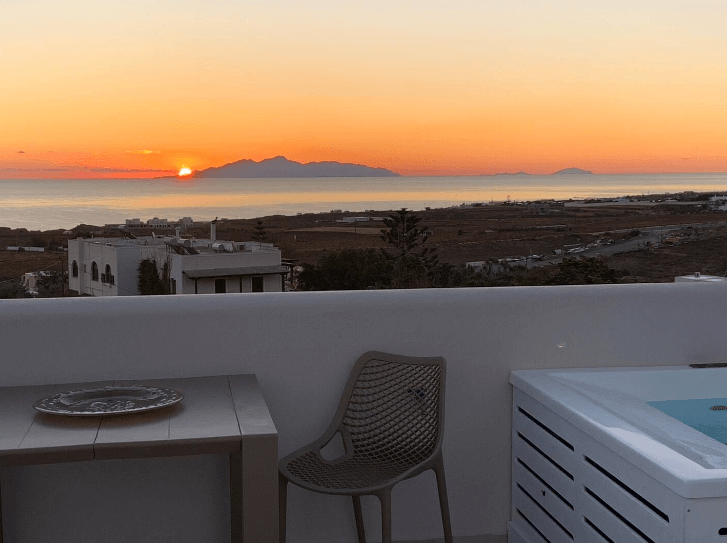 Island Life Services |  Διαχείριση Τουριστικών Ακινήτων και Βιλών σε Κρήτη και Σαντορίνη
