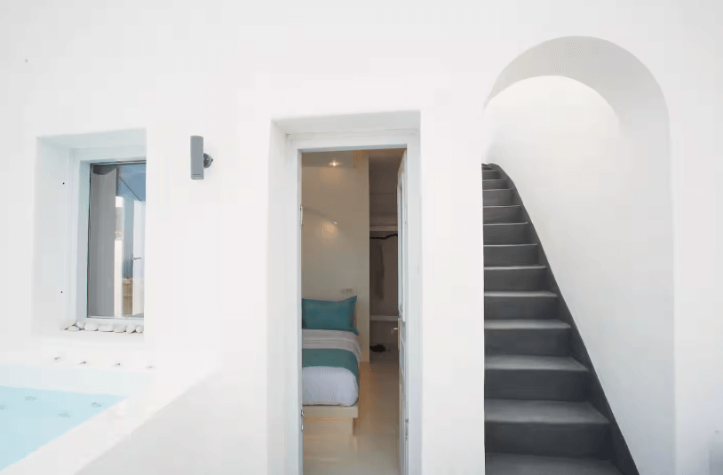 Island Life Services |  Διαχείριση Τουριστικών Ακινήτων και Βιλών σε Κρήτη και Σαντορίνη