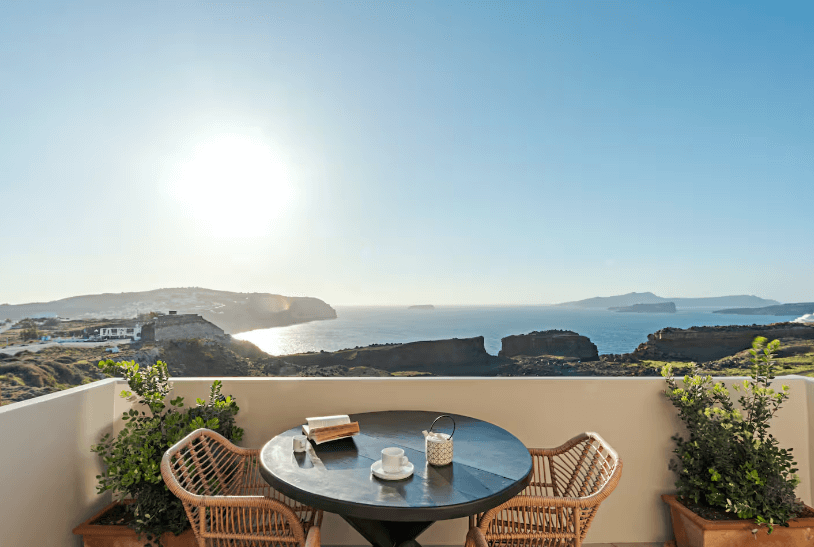 Island Life Services | Διαχείριση Τουριστικών Ακινήτων και Βιλών σε Κρήτη και Σαντορίνη
